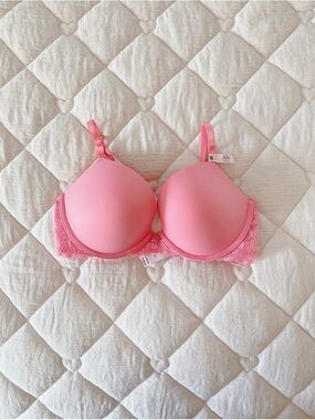 𝜗𝜚victoria’s secret smooth & lace push up bra𝜗𝜚